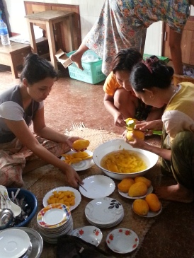 Preparing the fruit